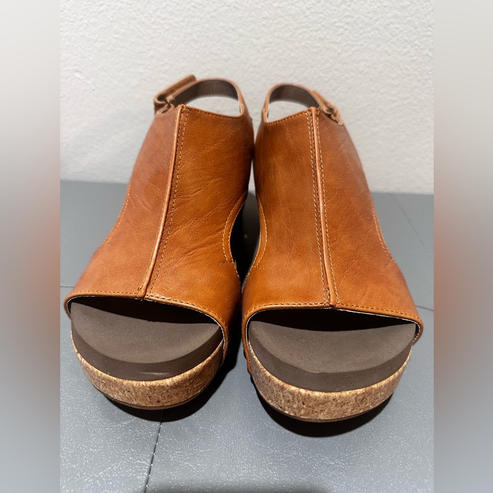 Corkys Wedge
